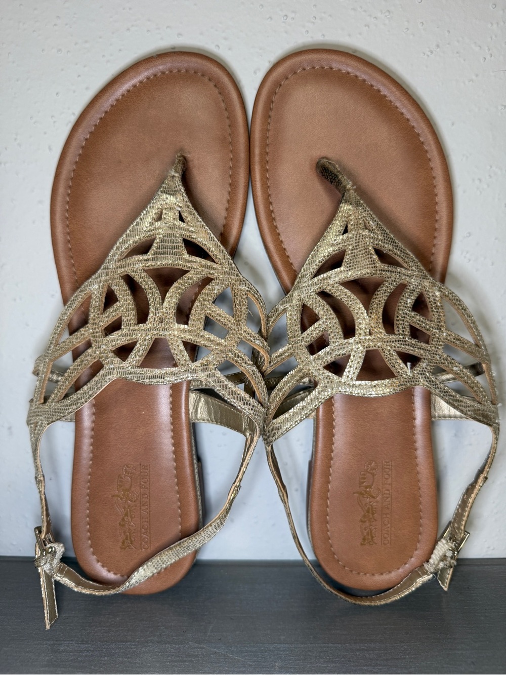 Coach Thong Sandals Metallic Women’s Size 10 Flat Leather Ankle Strap FLAW